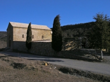 Autour du Bourguet - Le Bourguet - Chapelle Sainte Anne et son cimetière