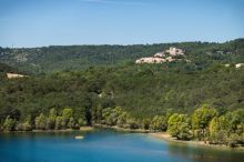 Basses gorges du Verdon - Artignosc - Village de Montpezat dominant le Verdon