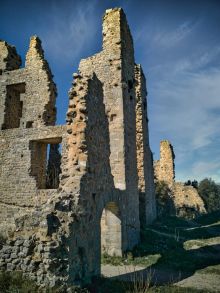 Château de Valbelle - Tourves - Ruines du château médiéval