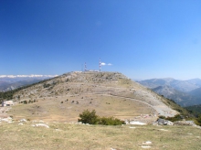 Le Lachens - La Bastide - Sommet du Lachens<br />On aperçoit à droite l'Audibergue et à gauche le Mercantour