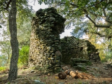 Menhirs de Lambert - Collobrières - Moulin ruiné