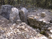 N-D de Ben Va - Lorgues - Dolmen de Peycervier