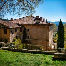 N-D de la Roque - Moissac-Bellevue - Château du village, restauré dans le respect des traditions