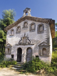 N-D de Pitié - Le Val - Façade de la chapelle