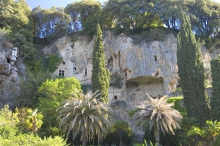 Parc de Villecroze - Villecroze - Les grottes aménagées dans les falaises